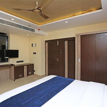 Hotel Golden Orchid Bhubaneswar Buitenkant foto