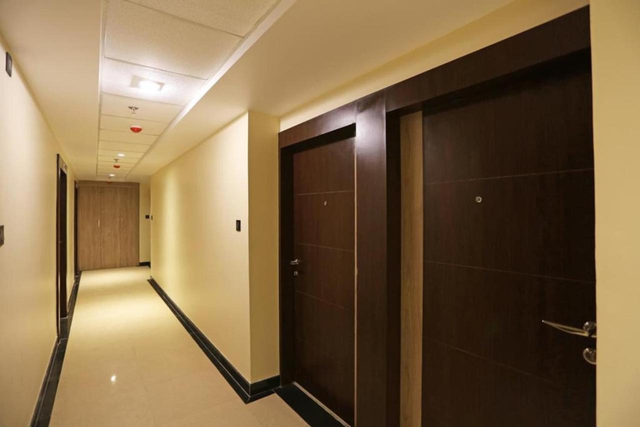 Hotel Golden Orchid Bhubaneswar Buitenkant foto