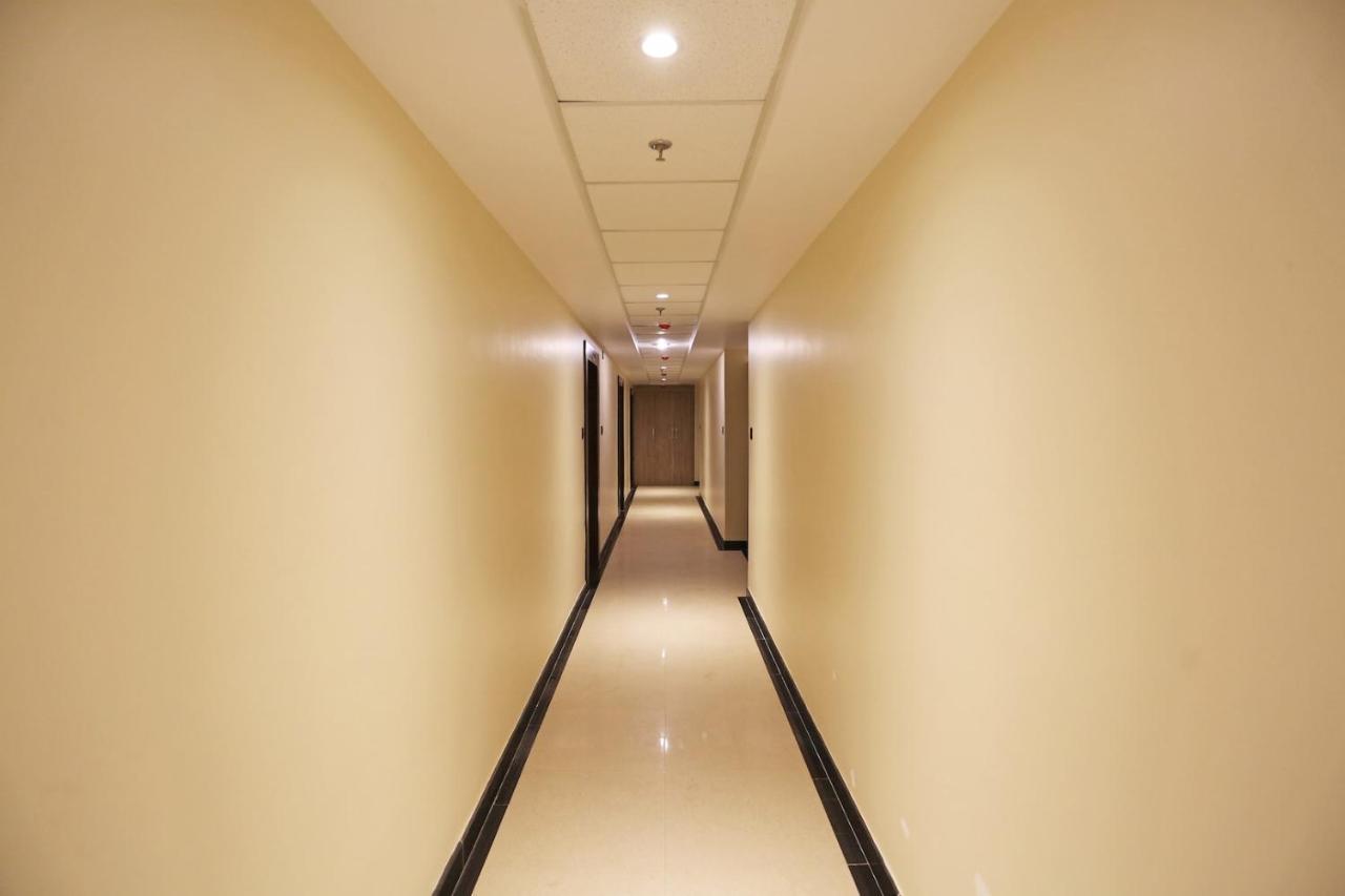 Hotel Golden Orchid Bhubaneswar Buitenkant foto