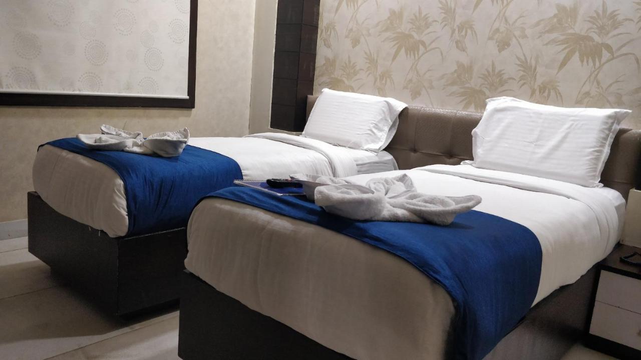 Hotel Golden Orchid Bhubaneswar Buitenkant foto