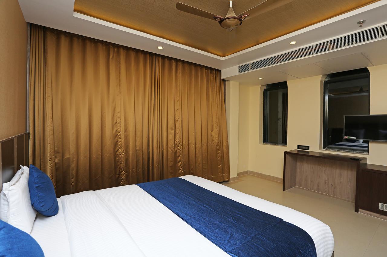 Hotel Golden Orchid Bhubaneswar Buitenkant foto